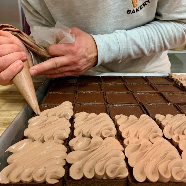 Making chocolate tarts