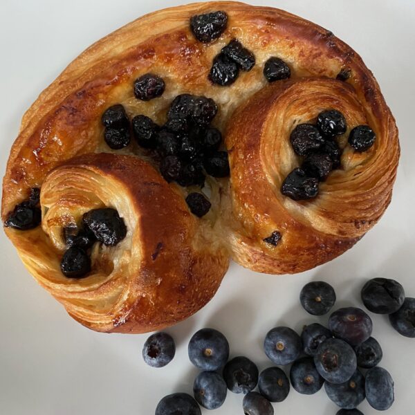 La Lunette aux Myrtille / Blueberry Roll